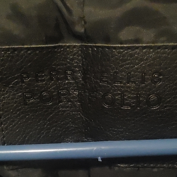 Perry Ellis Men's Black Puffer Jacket - Picture 2 of 7